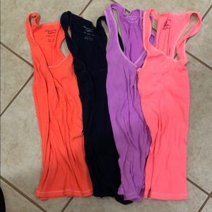SET of 4 American Eagle tank tops